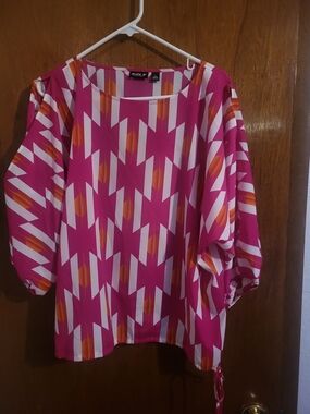 Allen B. By Allen Schwartz Pink Geometric Blouse with Orange and White Accents